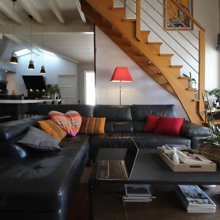 Vakantiehuis Superbe Design Avec Piscine Chauffee *